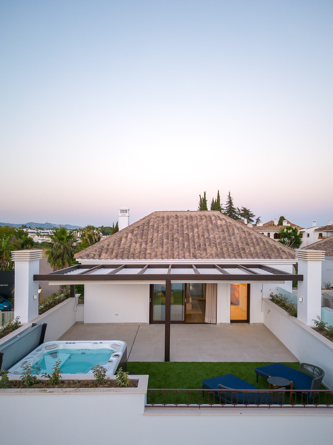 Lomas del Rey: Luxury 3 bedroom homes on the Golden Mile, Marbella.