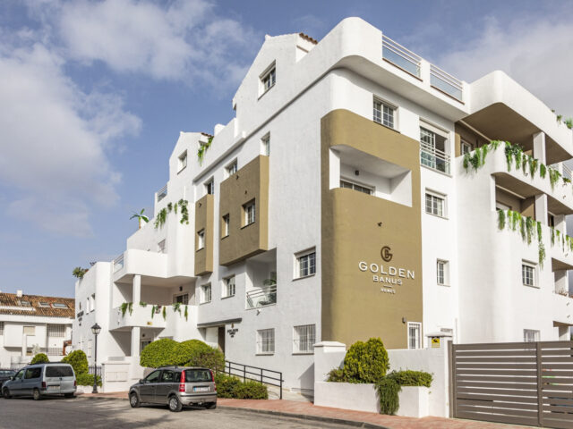 Golden Banús Homes: Apartments ready to move in the most desirable location in the Costa del Sol.