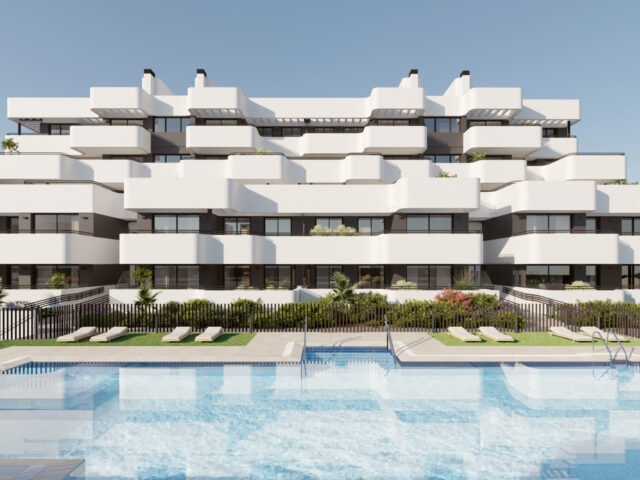 Luxurious and spacious four bedroom flat in the area of Las Mesas, Estepona.