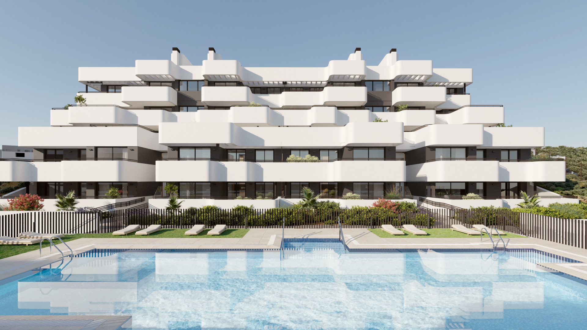 Luxurious and spacious four bedroom flat in the area of Las Mesas, Estepona.
