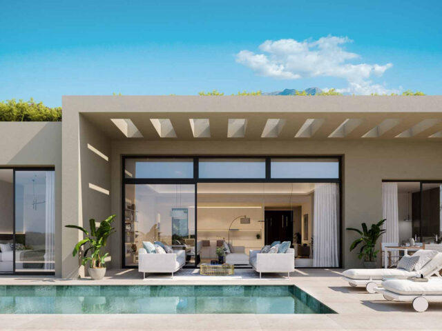 New three bedroom luxury villa overlooking the Benahavís coastline.
