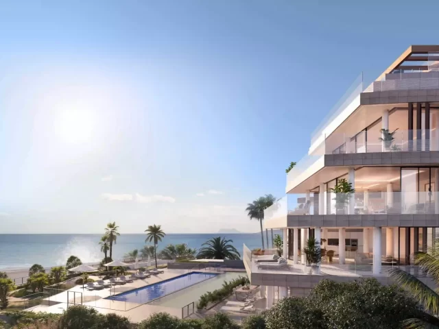 Stunning 2 bedroom frontline beach luxury flat in Estepona.